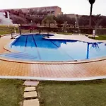 Beautiful Rafaella, Walk Distance To Beaches Albufeira