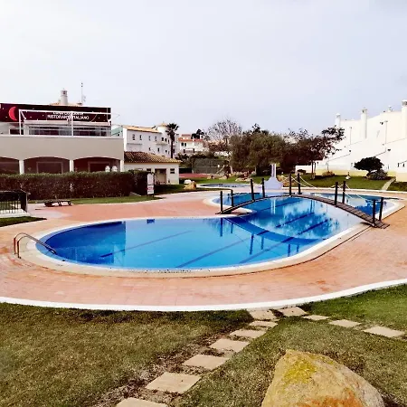 Beautiful Rafaella, Walk Distance To Beaches Holiday home *