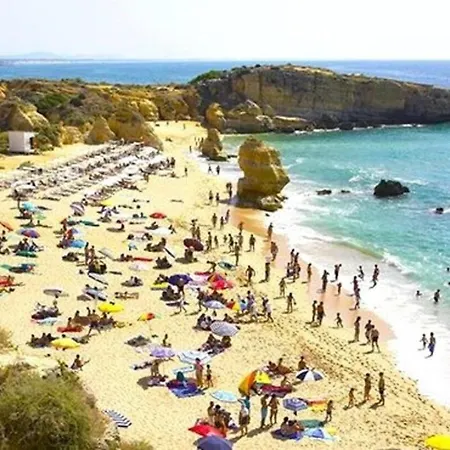 Beautiful Rafaella, Walk Distance To Beaches Сasa de vacaciones