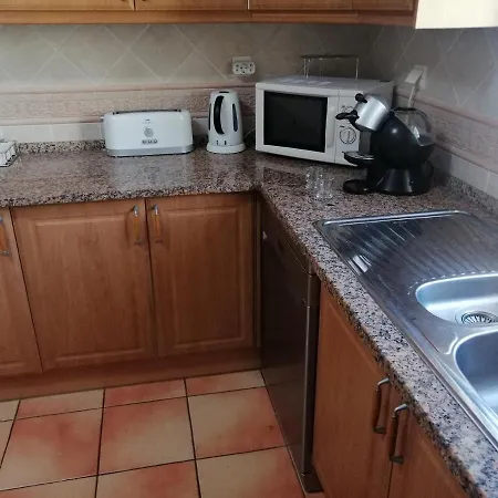 Casa vacanze Beautiful Rafaella, Walk Distance To Beaches *